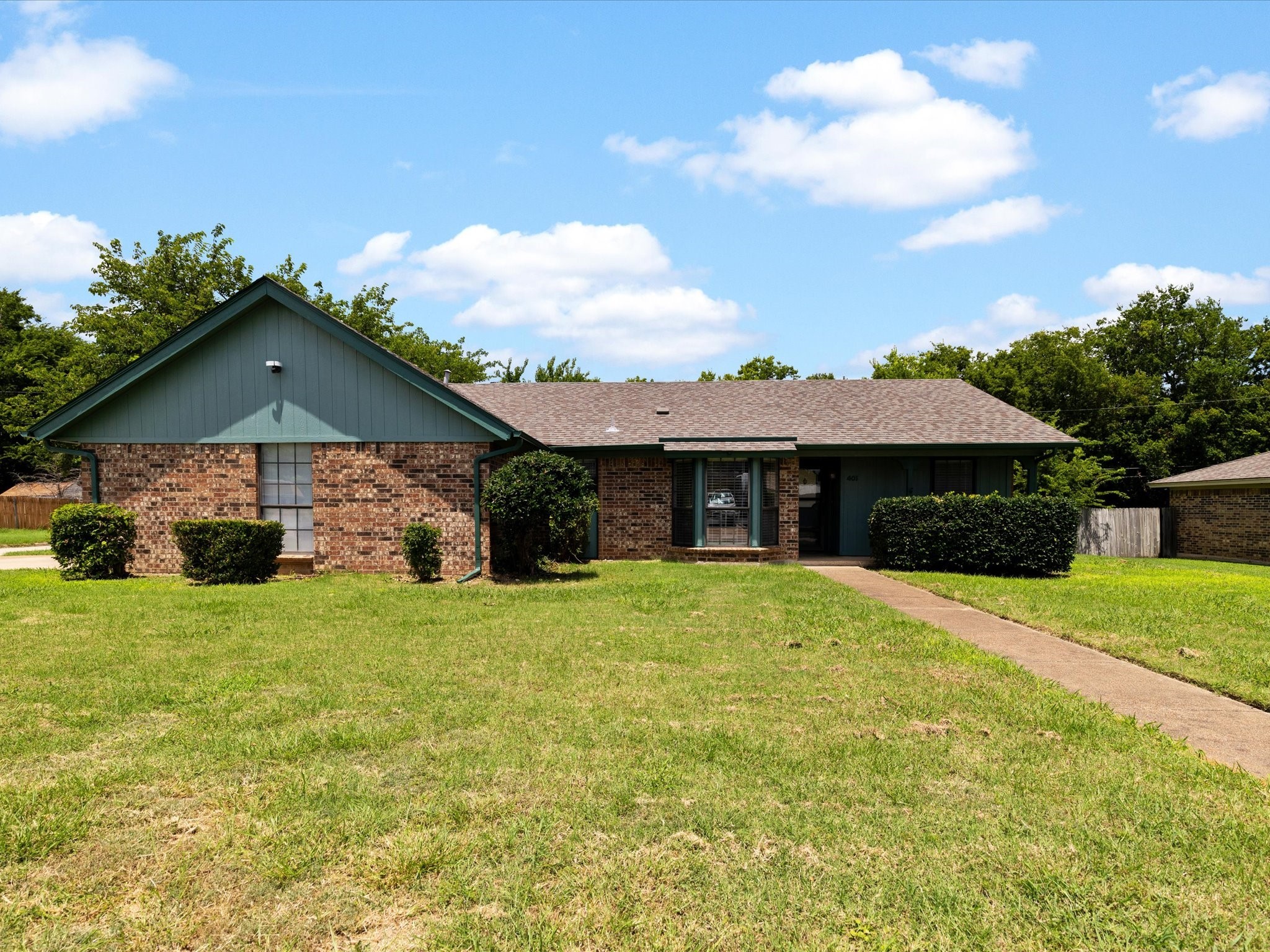 401 Nita Court Crowley TX 76036