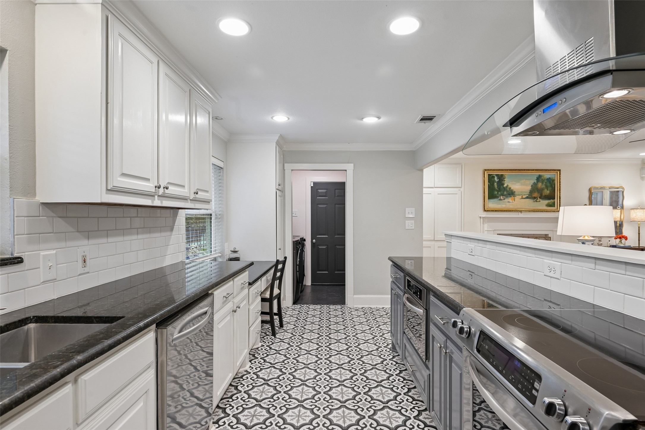 328 Oakcrest Drive Richardson TX 75080