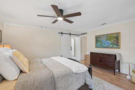 328 Oakcrest Drive Richardson TX 75080