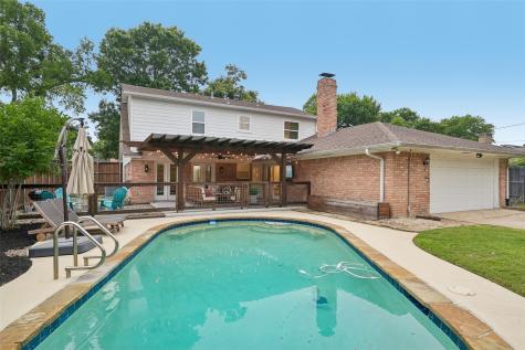 328 Oakcrest Drive Richardson TX 75080