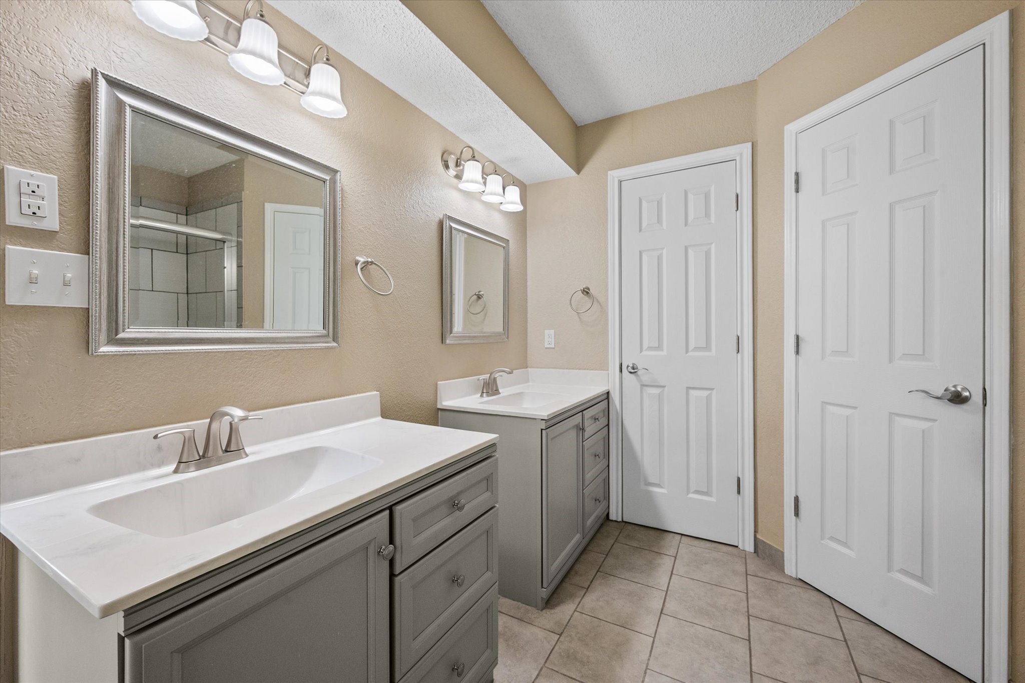 1536 Stratford Drive Mansfield TX 76063