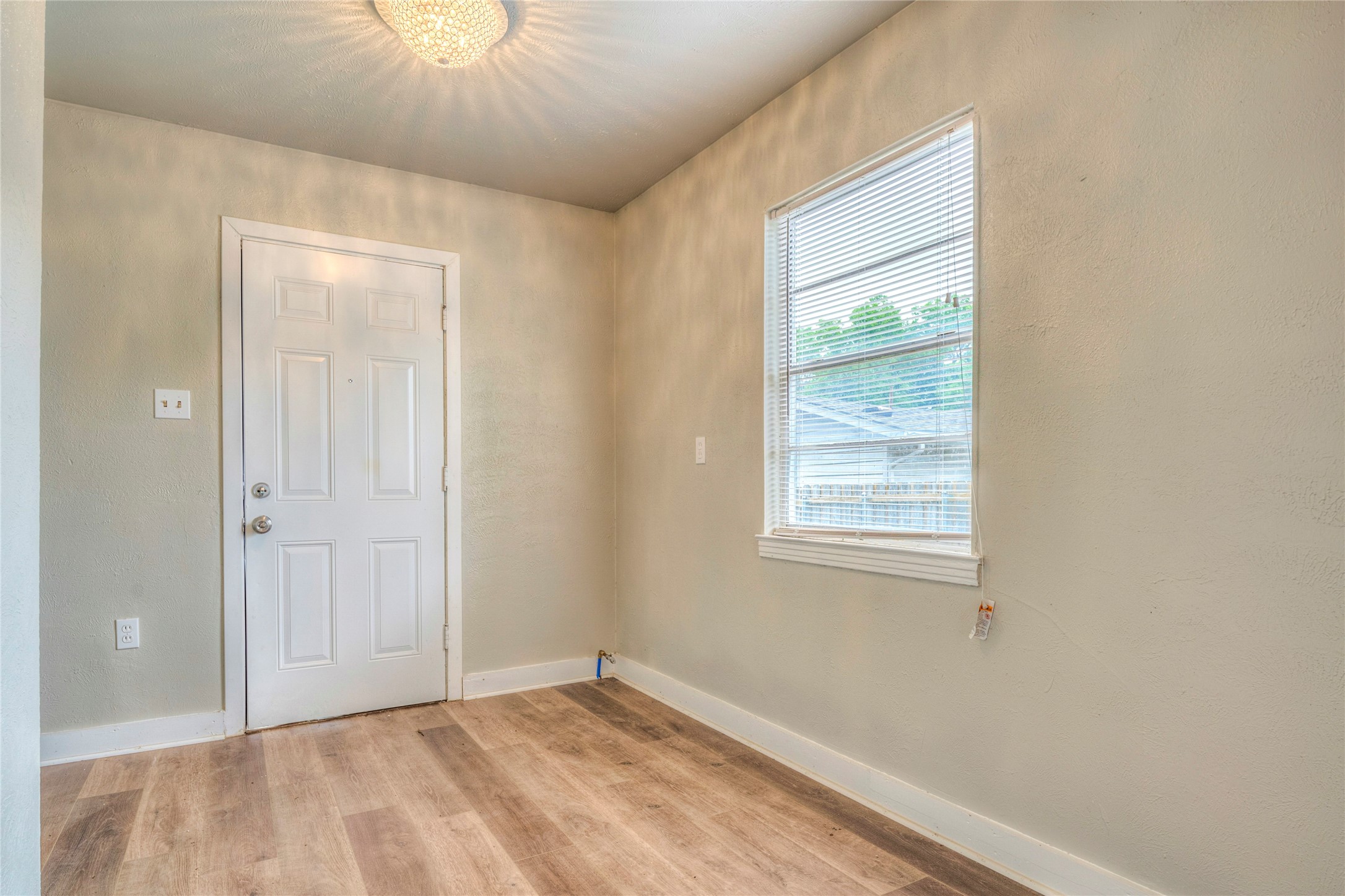 509 Walnut Drive Mesquite TX 75149