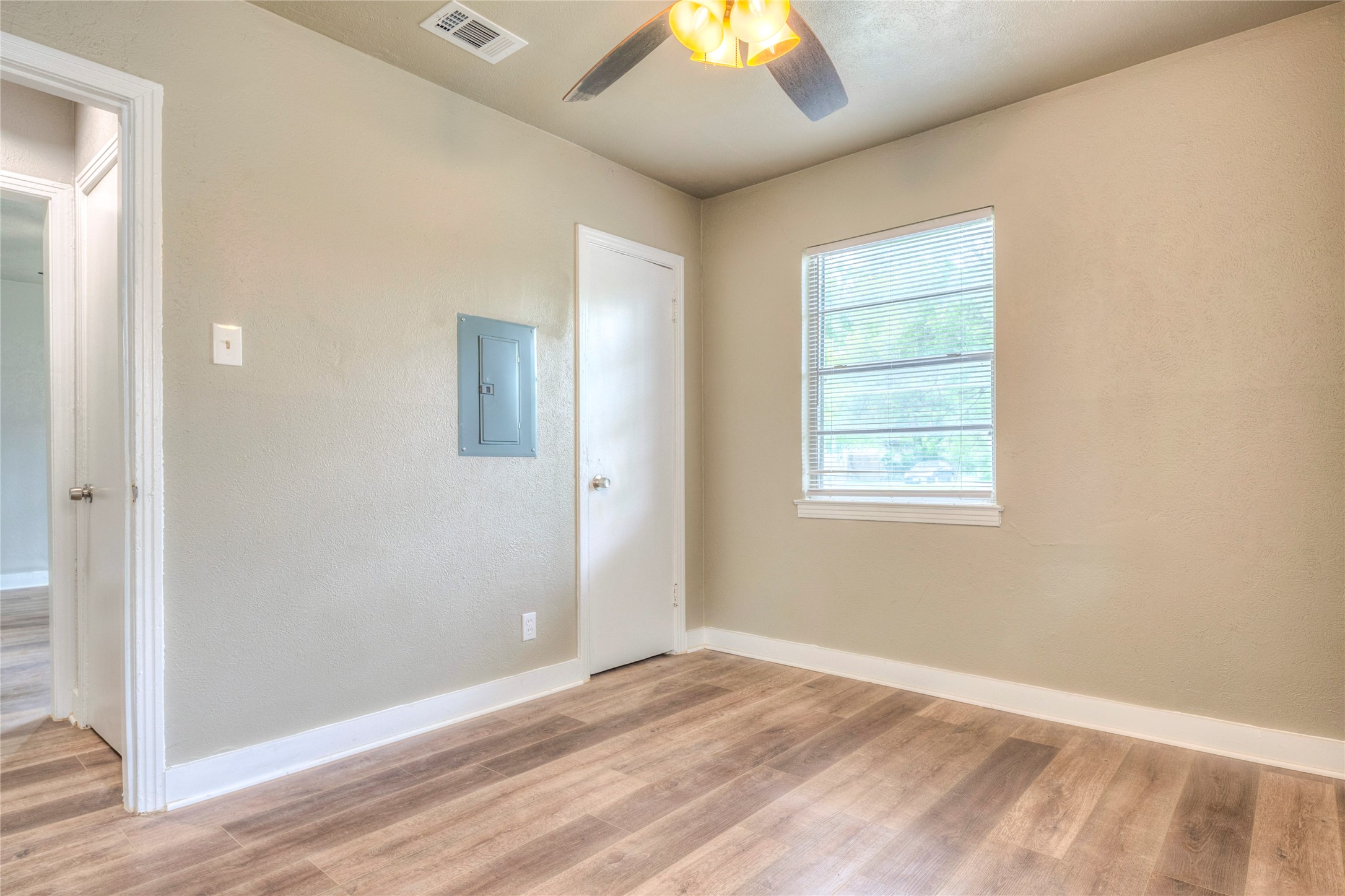 509 Walnut Drive Mesquite TX 75149
