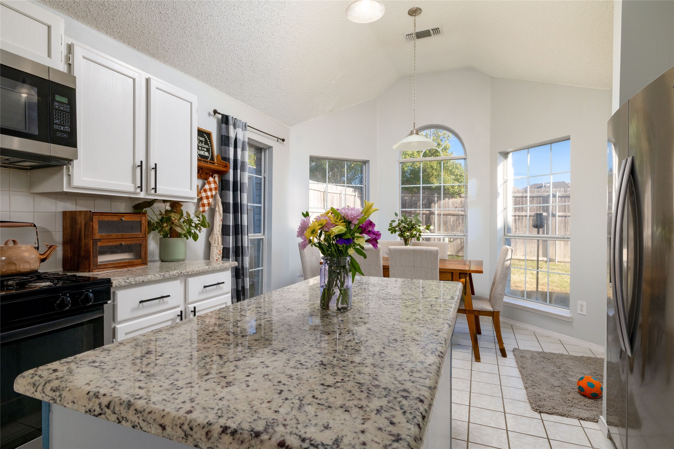 4809 Rincon Way Fort Worth TX 76137