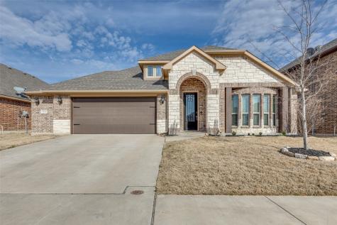 104 Gateway Drive Alvarado TX 76009