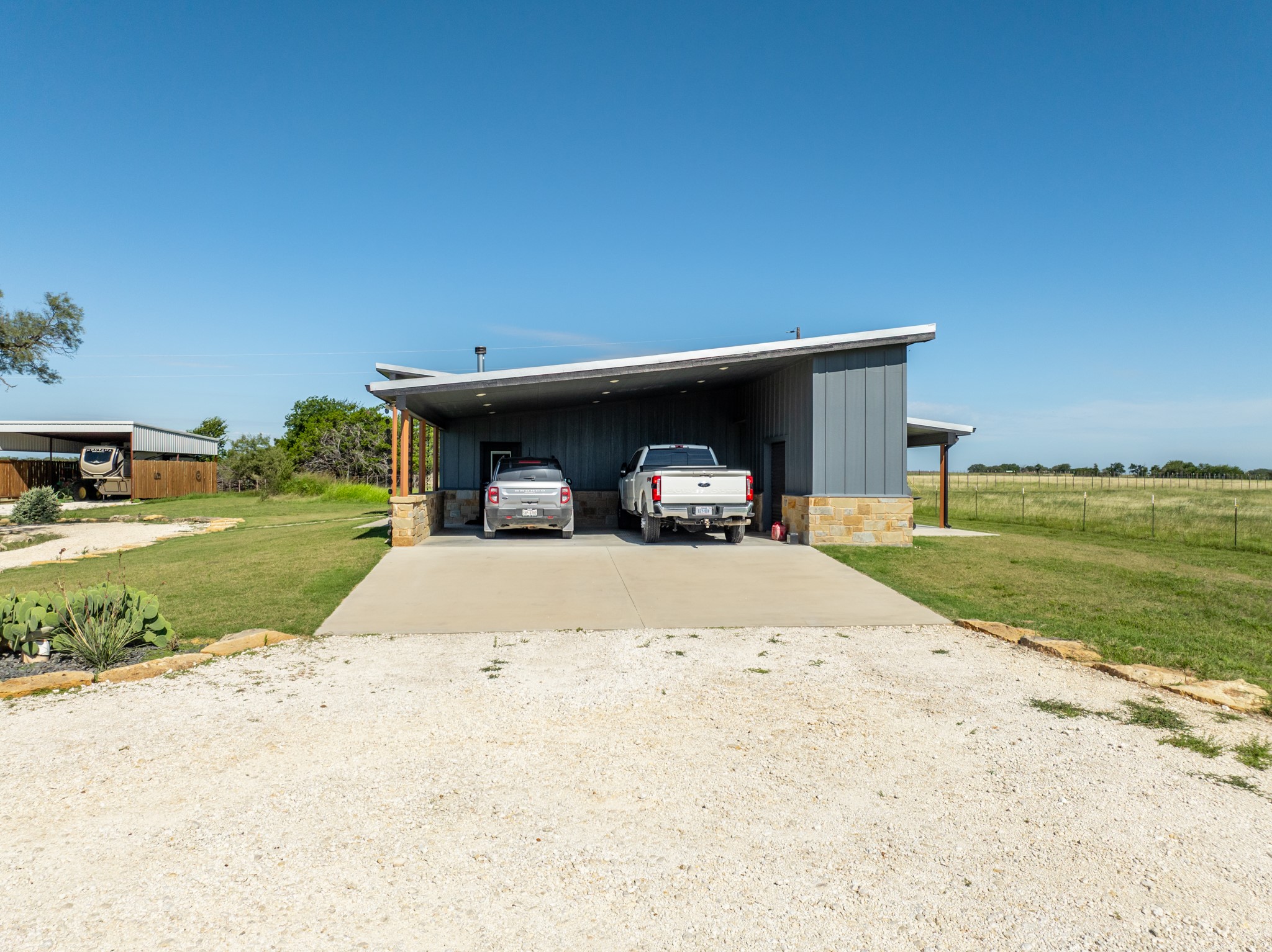 750 County Road 100 Purmela TX 76566