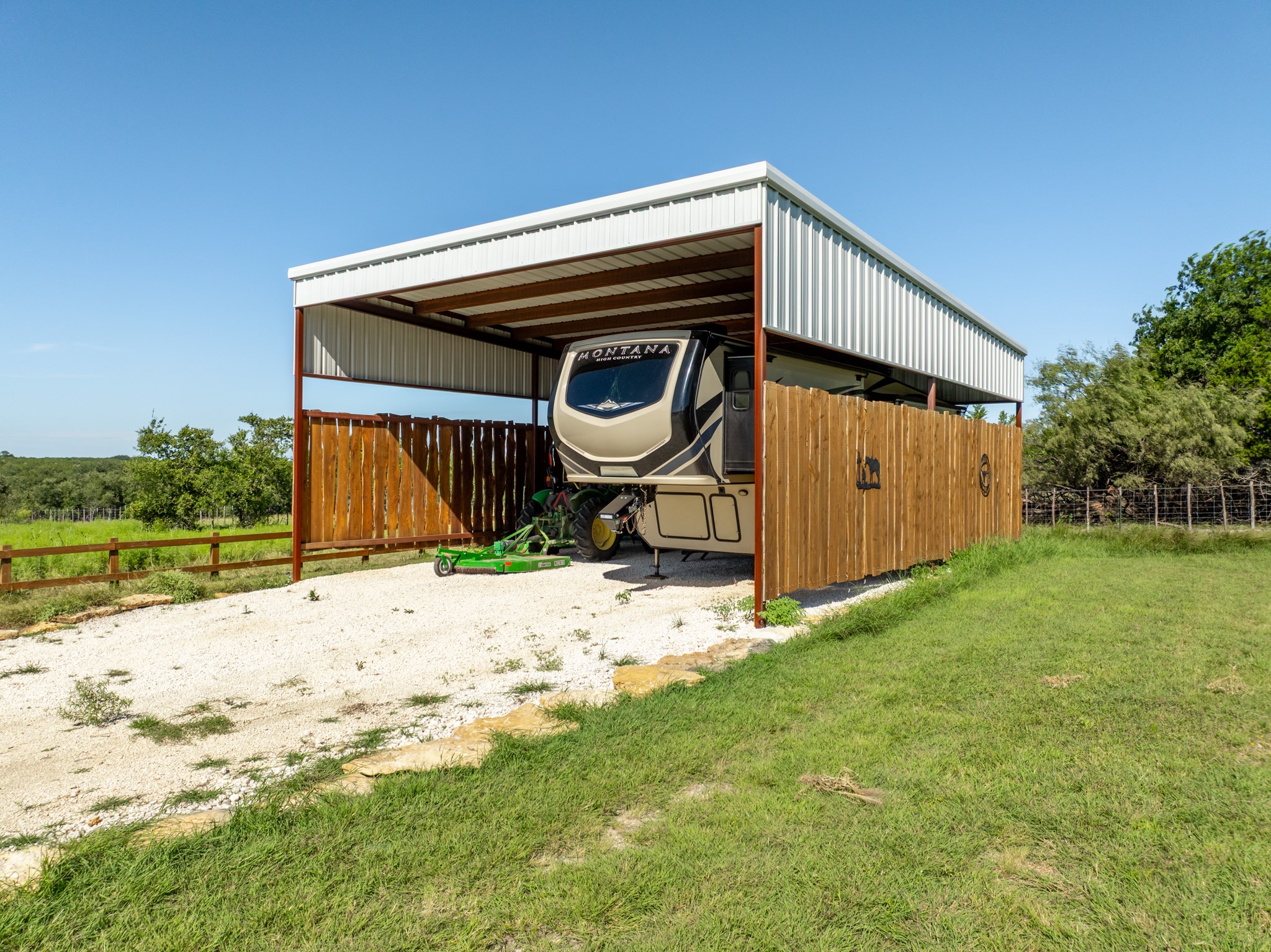 750 County Road 100 Purmela TX 76566