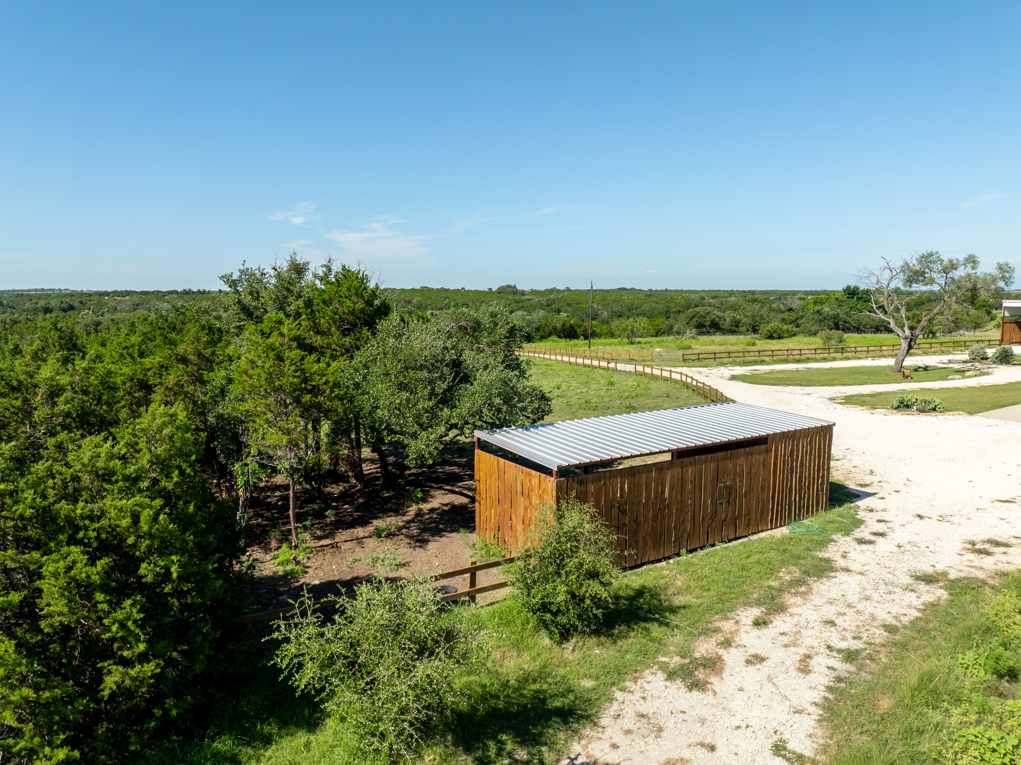 750 County Road 100 Purmela TX 76566