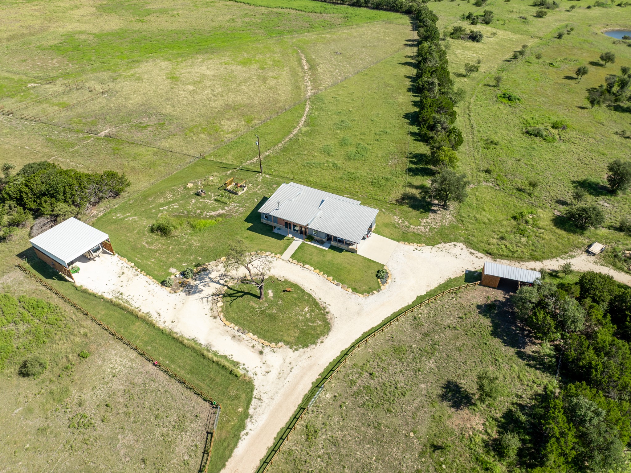 750 County Road 100 Purmela TX 76566