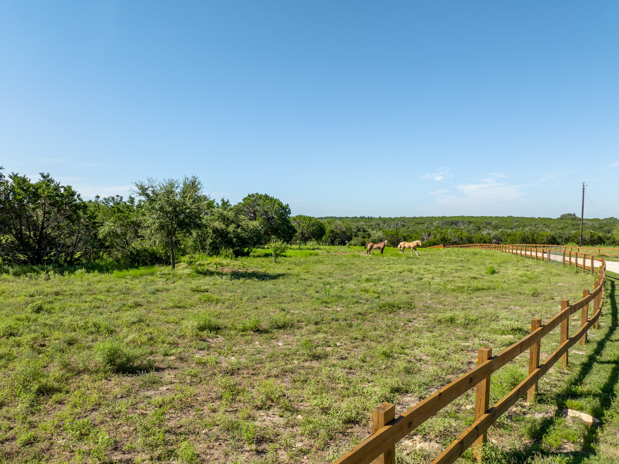 750 County Road 100 Purmela TX 76566
