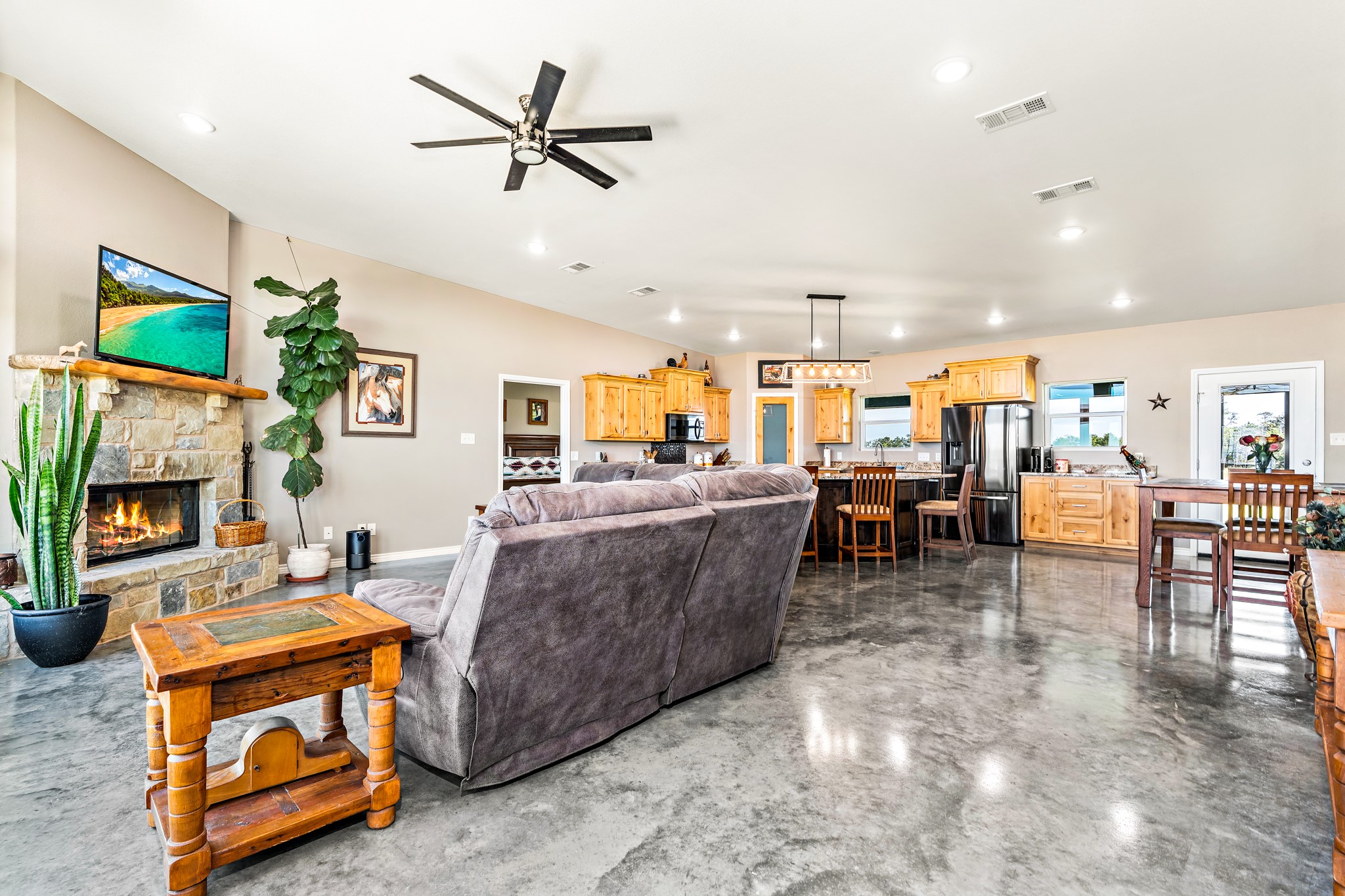750 County Road 100 Purmela TX 76566