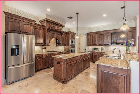 8108 Oak Knoll Drive North Richland Hills TX 76182