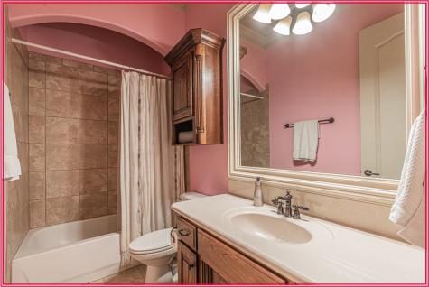 8108 Oak Knoll Drive North Richland Hills TX 76182