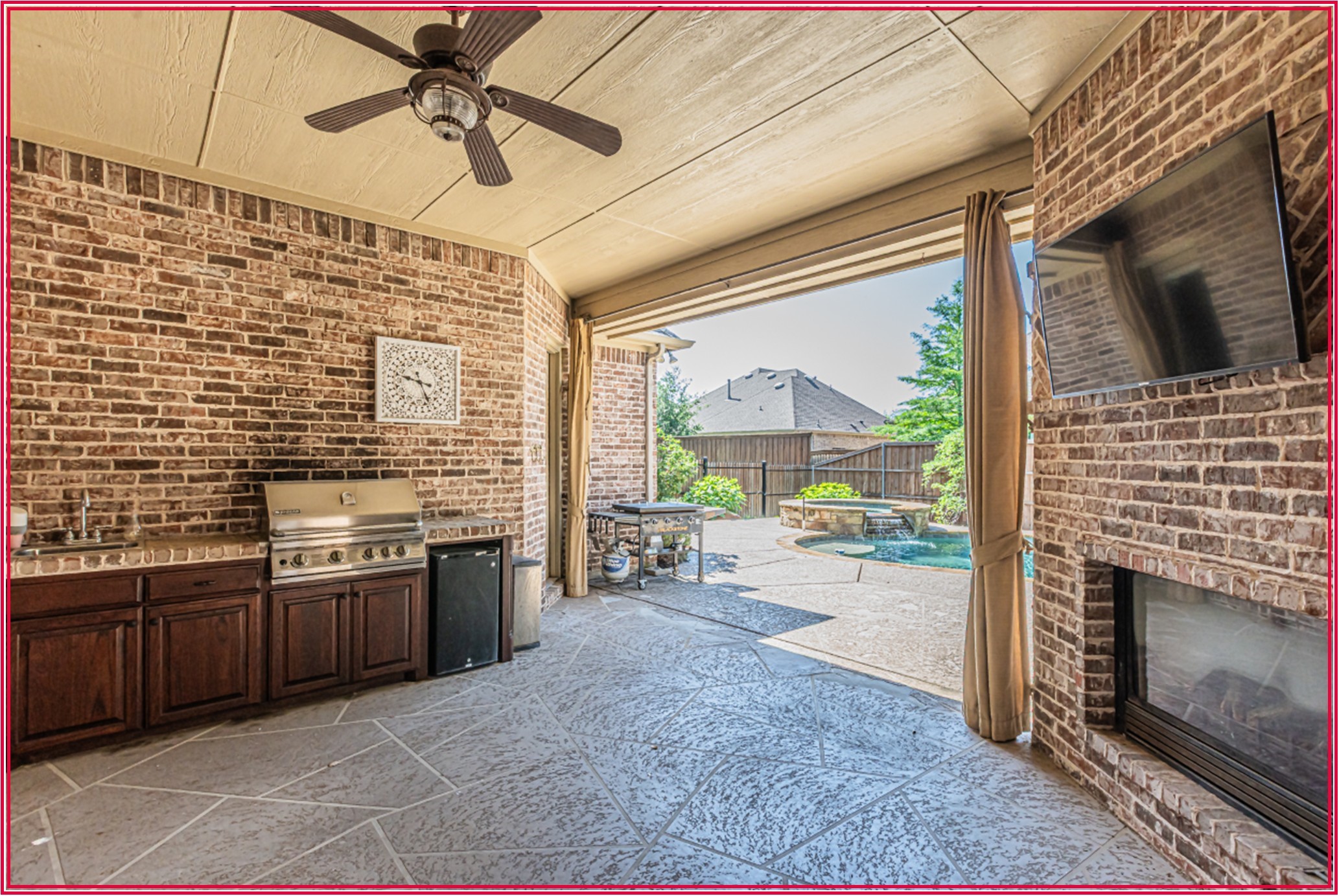 8108 Oak Knoll Drive North Richland Hills TX 76182
