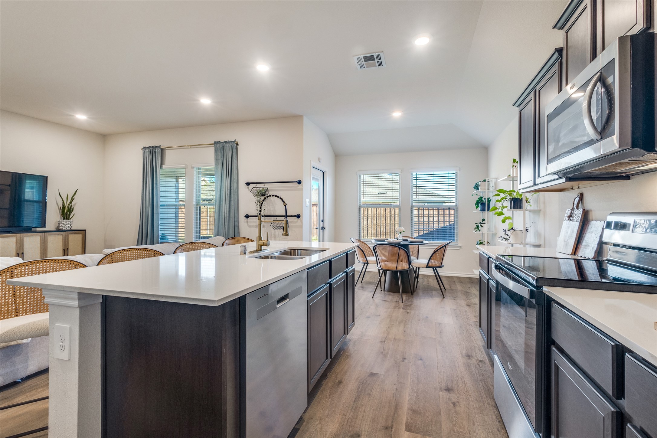 13193 Don Fisher Lane Providence Village TX 76227