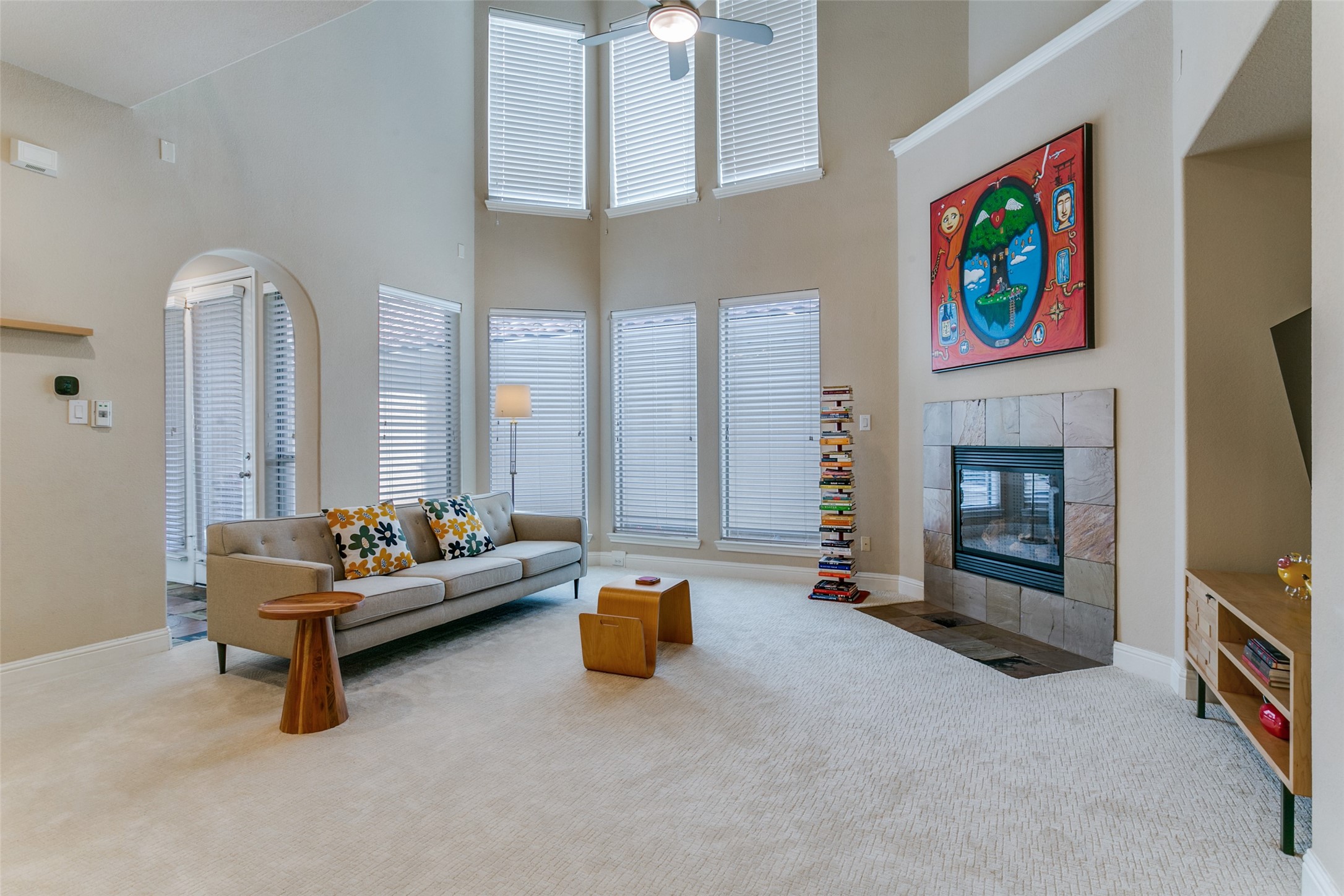 751 Laguna Irving TX 75039