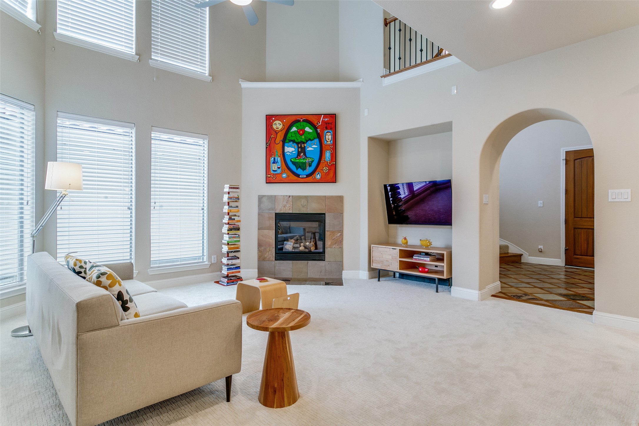 751 Laguna Irving TX 75039