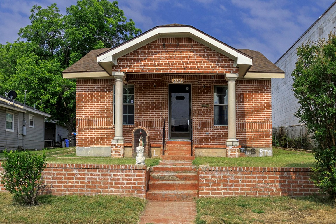 2723 Mckinley Avenue Fort Worth TX 76164