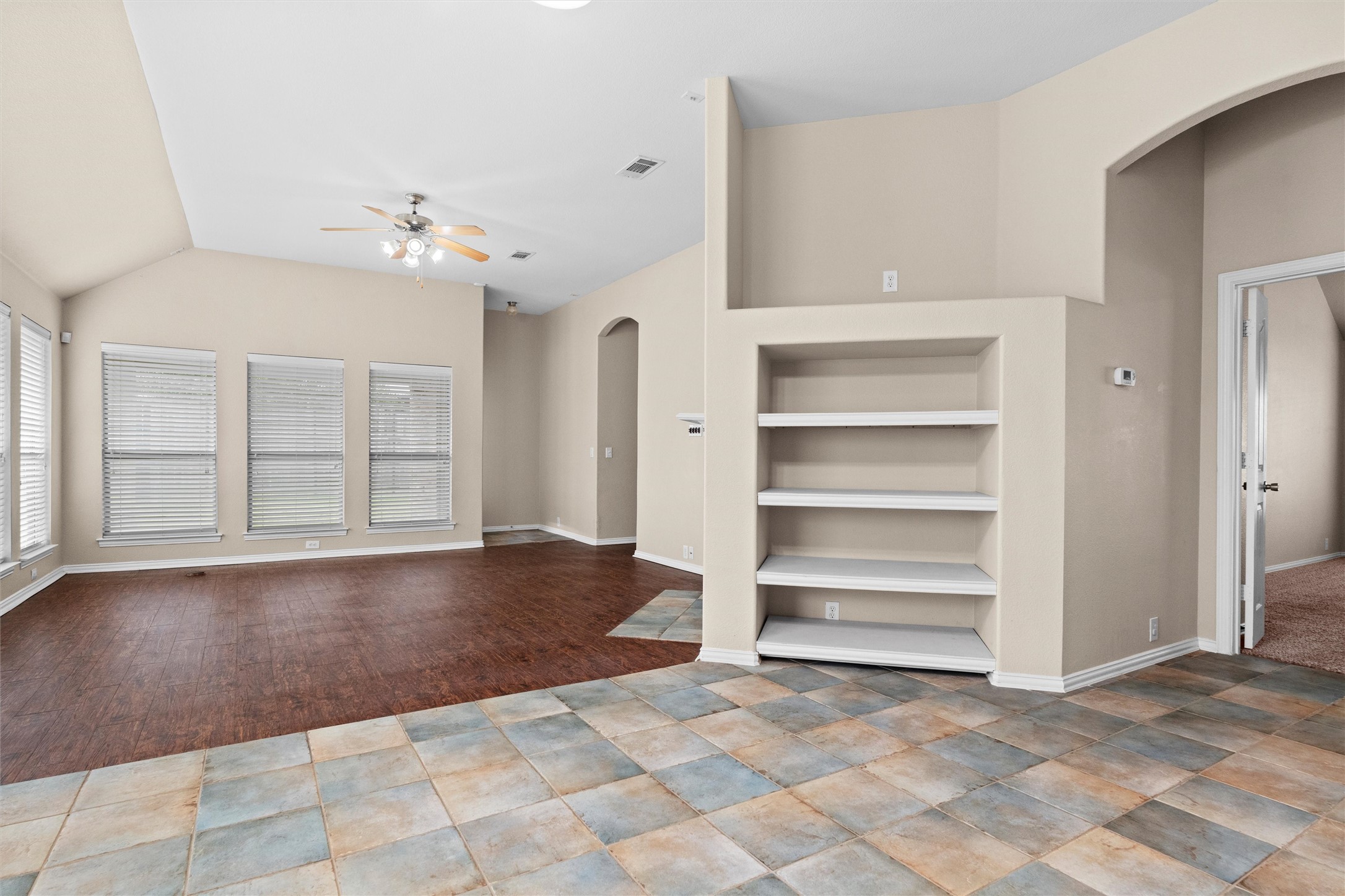 813 Cutting Horse Drive Mansfield TX 76063