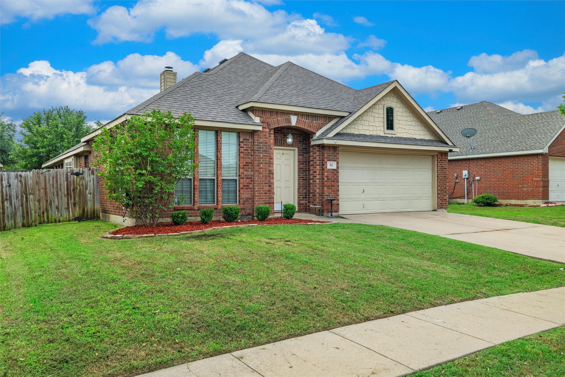 813 Cutting Horse Drive Mansfield TX 76063