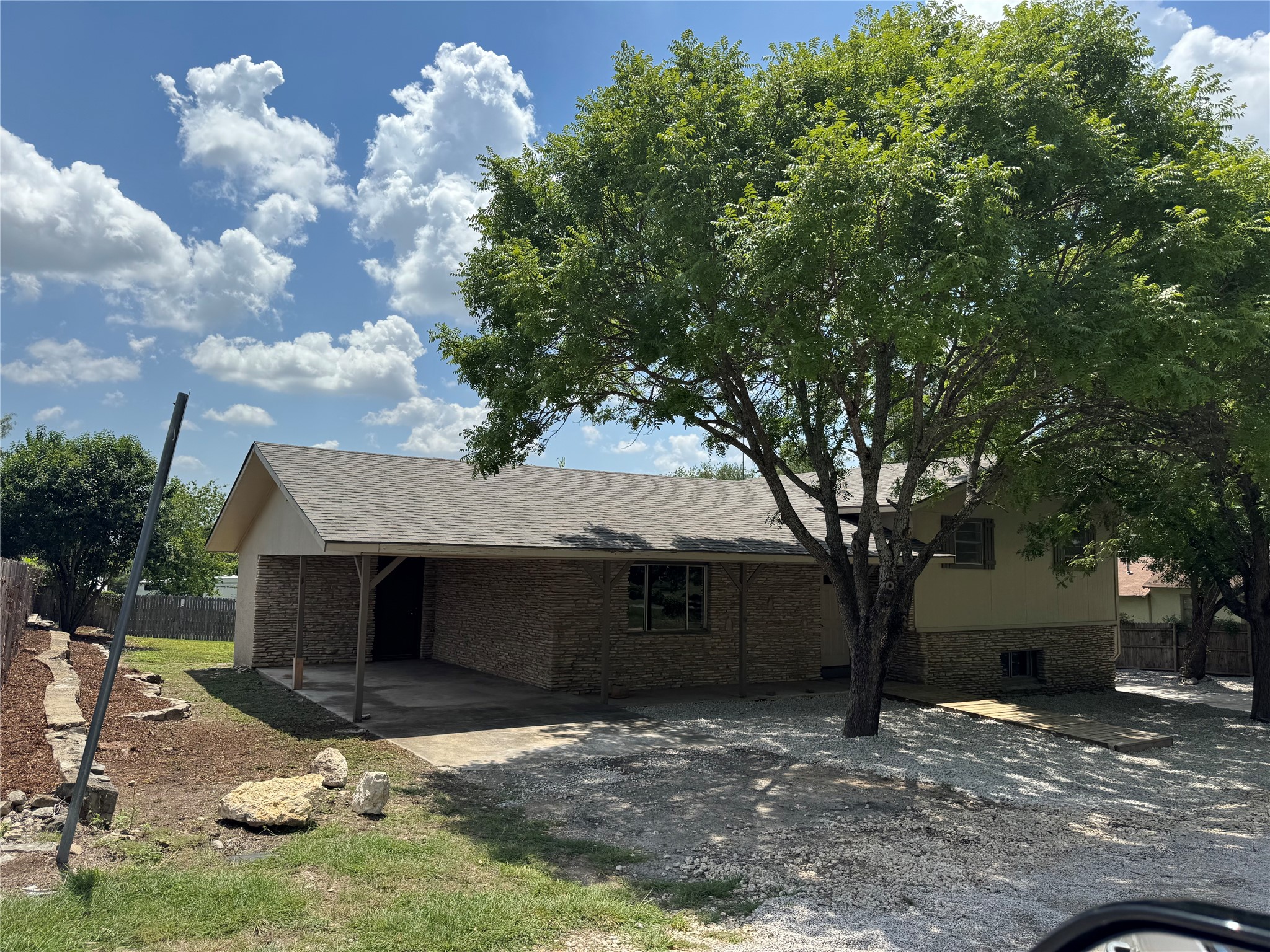 111 Lamar Hico TX 76457