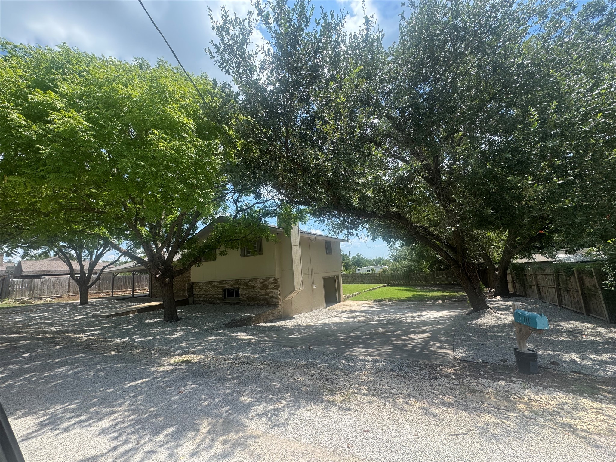 111 Lamar Hico TX 76457