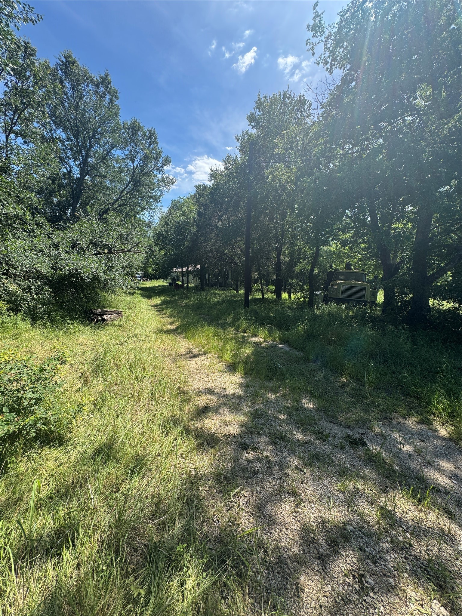 329 S Skyline Court Cresson TX 76035