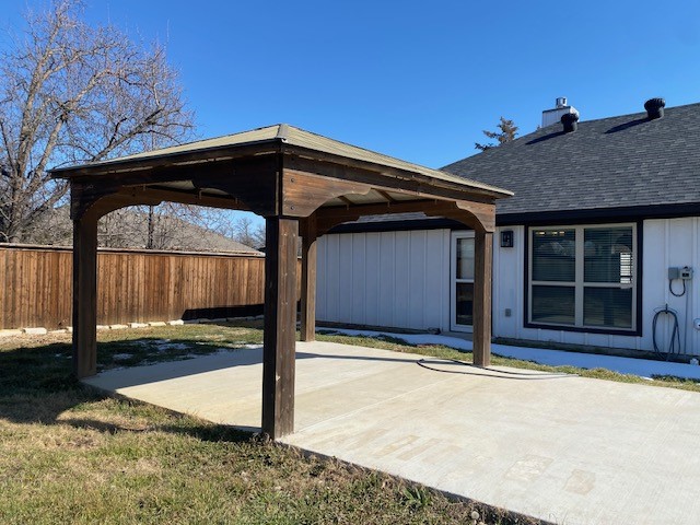 217 Birchwood Street Azle TX 76020
