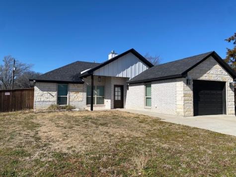 217 Birchwood Street Azle TX 76020
