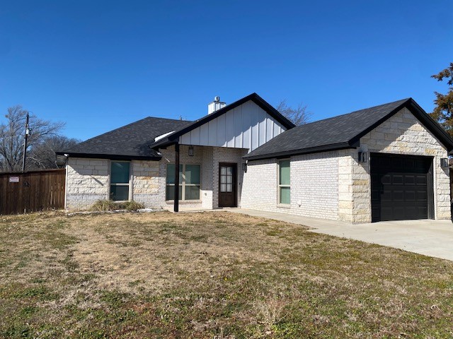 217 Birchwood Street Azle TX 76020