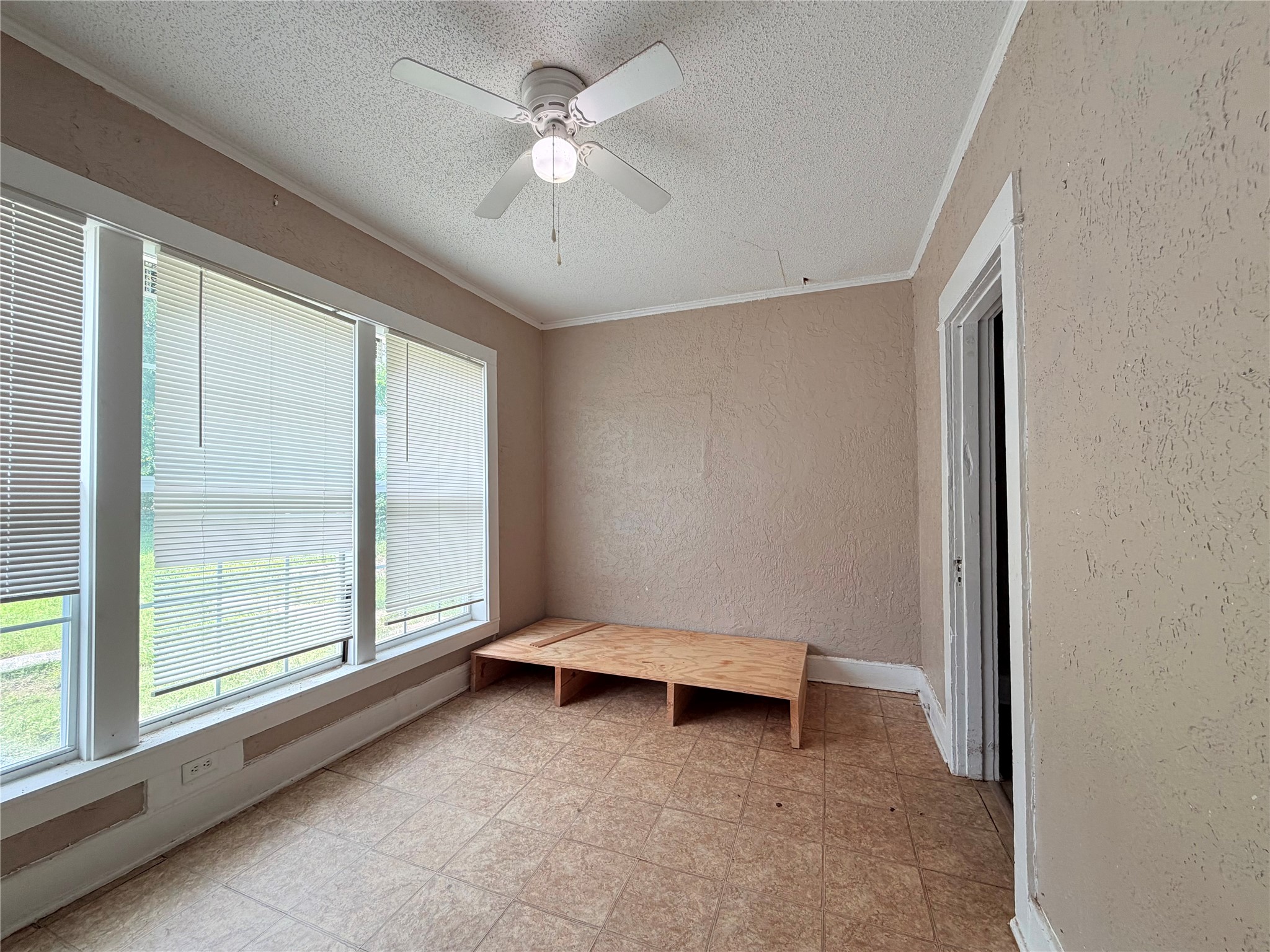 900 W Central Avenue Fort Worth TX 76164