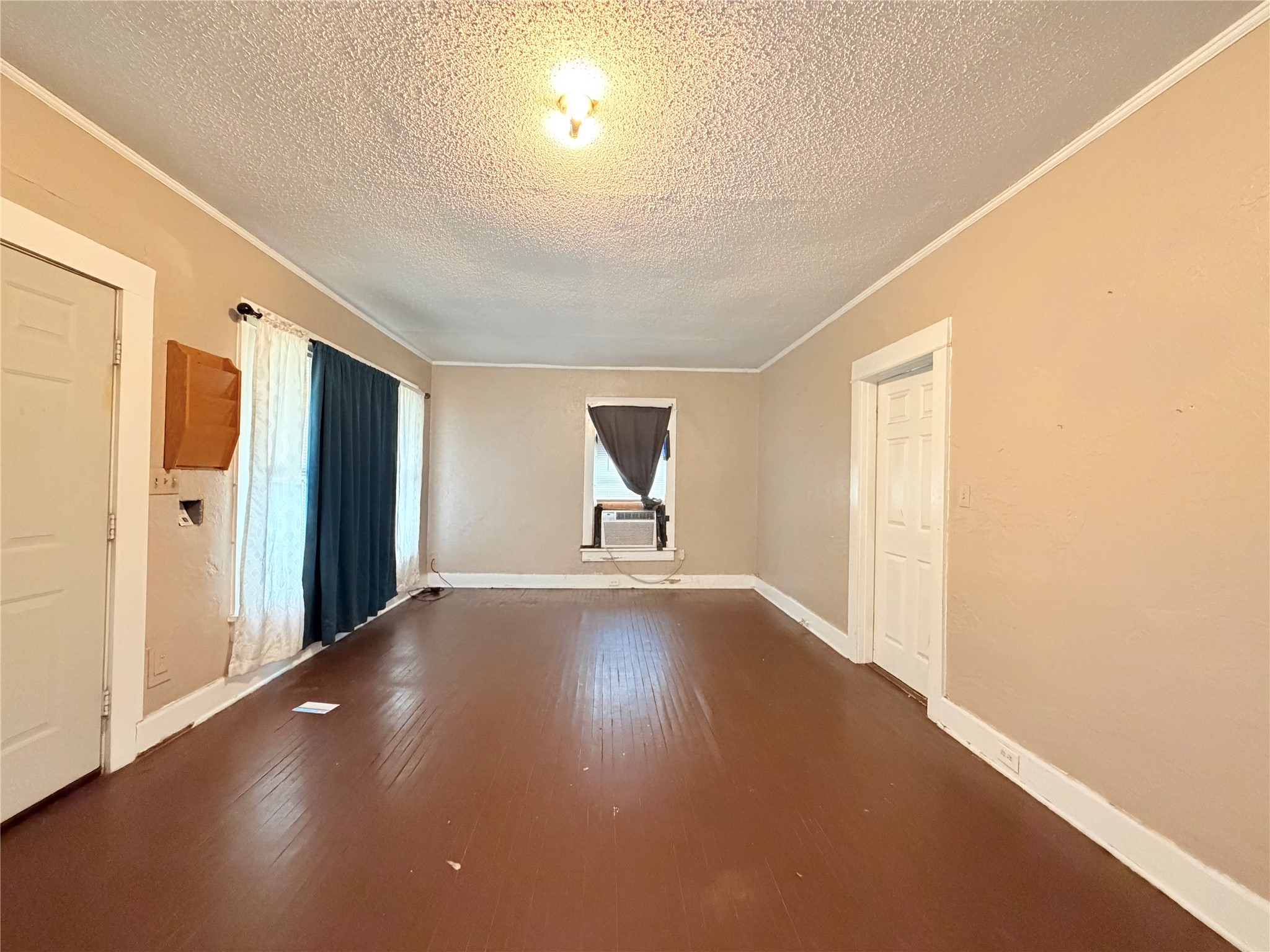 900 W Central Avenue Fort Worth TX 76164