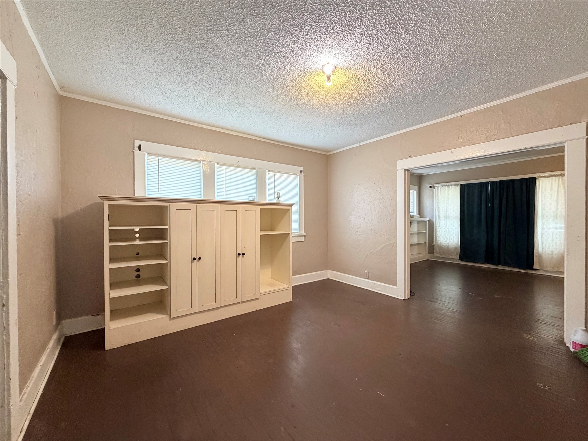 900 W Central Avenue Fort Worth TX 76164