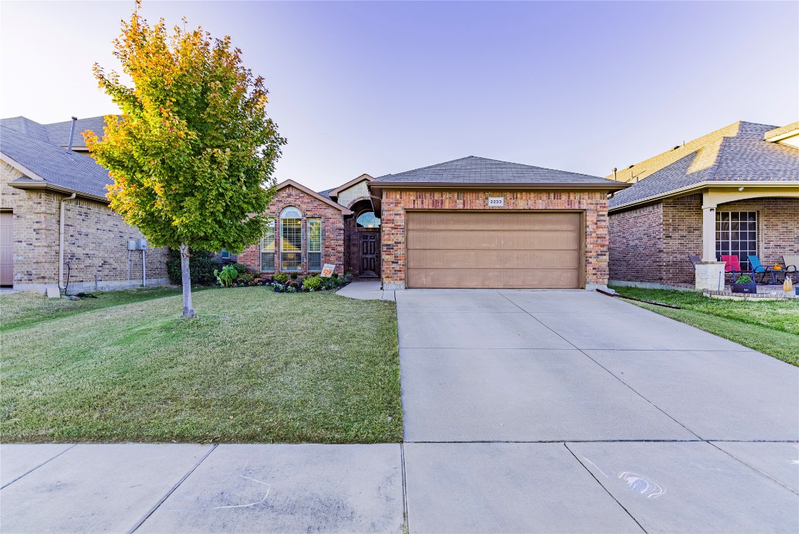 2233 Frosted Willow Lane Fort Worth TX 76177