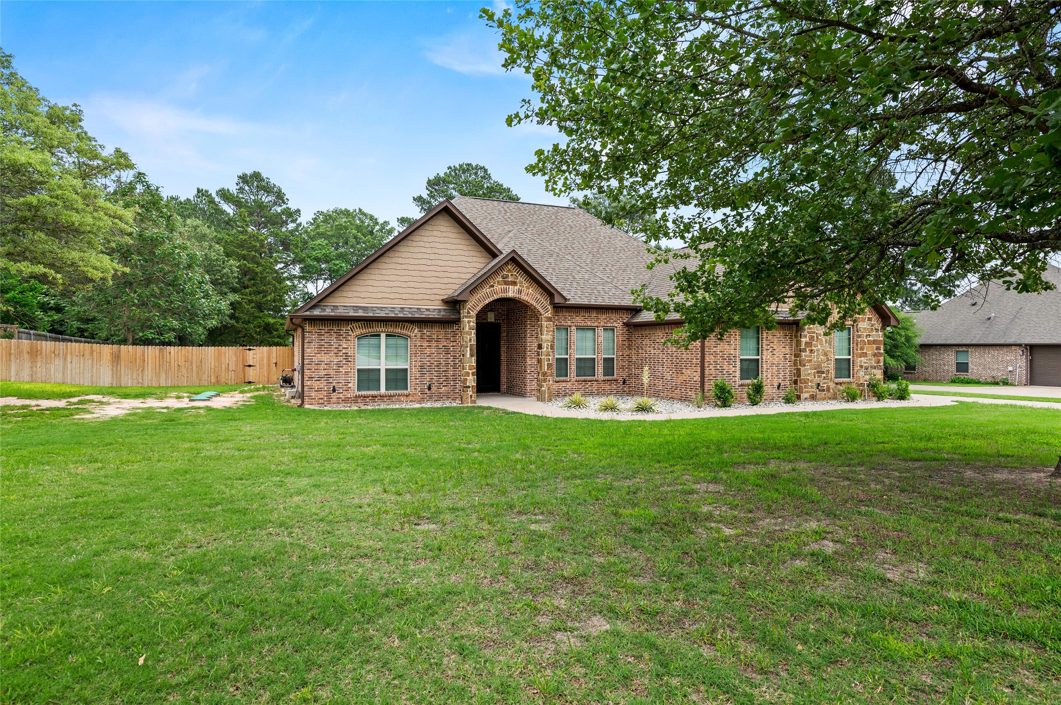 189 County Road 2321 Mineola TX 75773