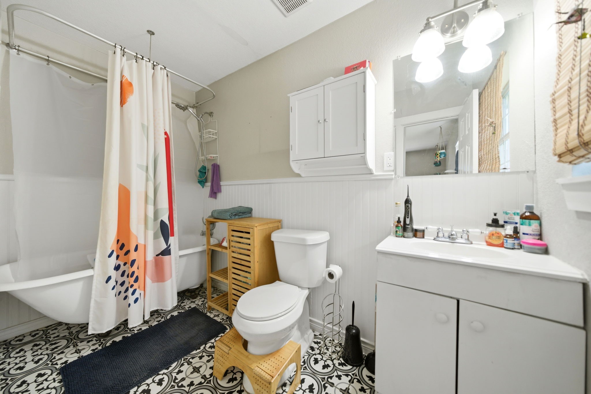 311 Guthrie Street Dallas TX 75224