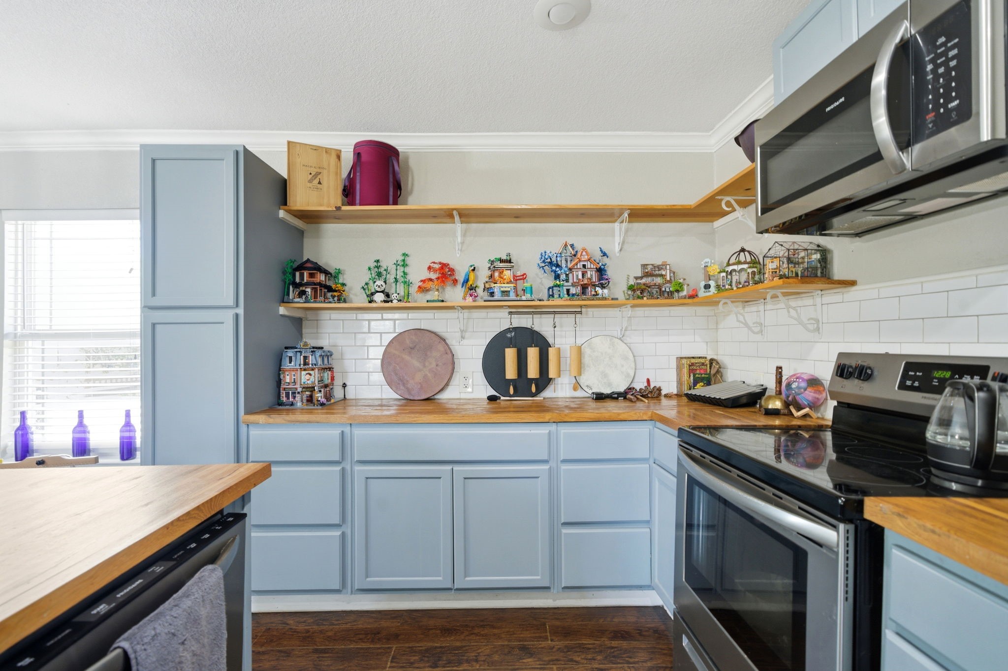311 Guthrie Street Dallas TX 75224