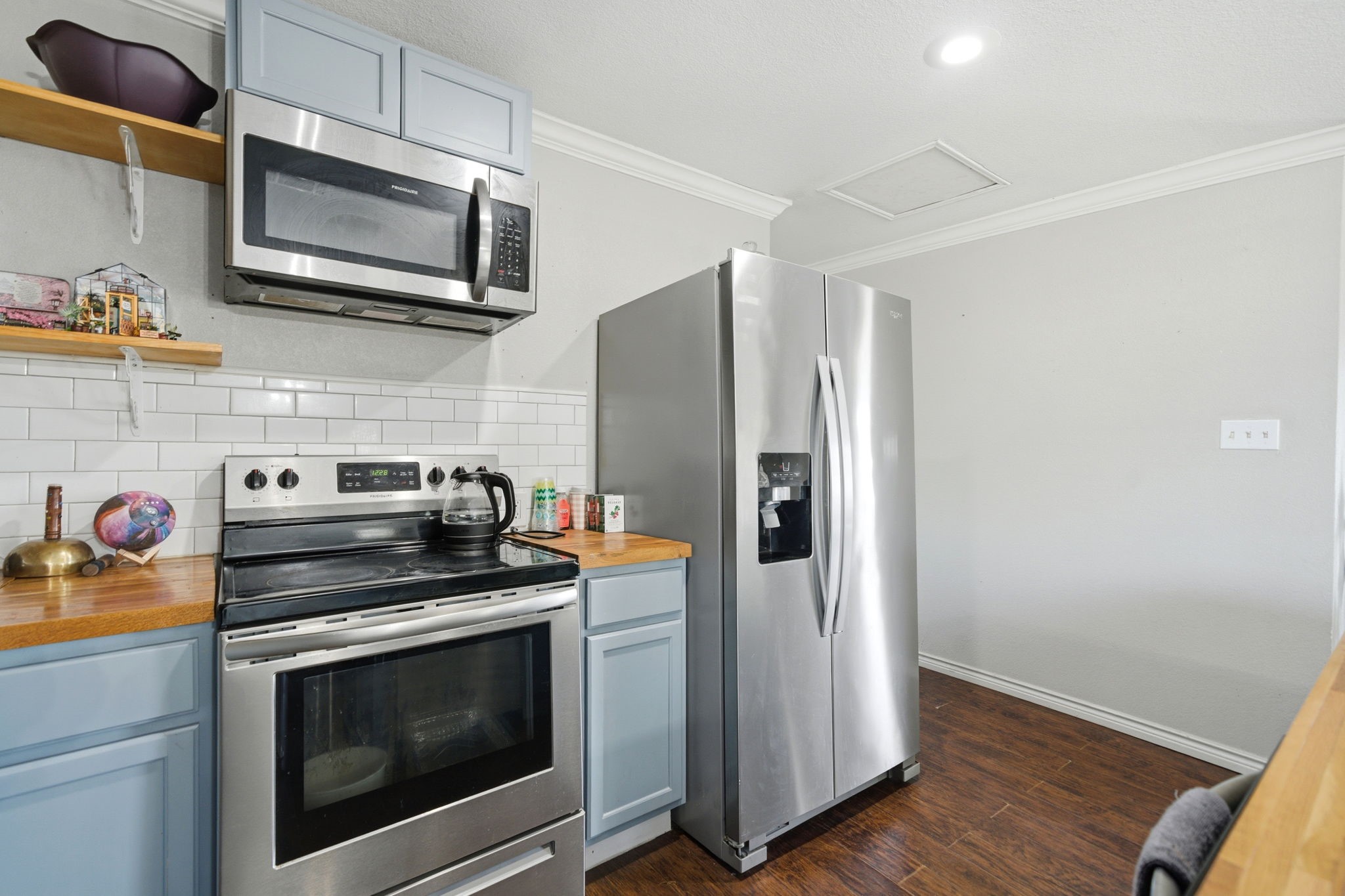 311 Guthrie Street Dallas TX 75224