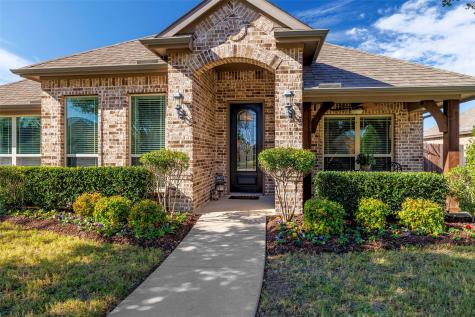 3033 Carlton Parkway Waxahachie TX 75165
