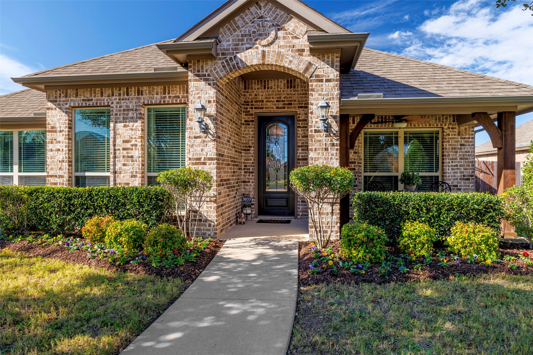 3033 Carlton Parkway Waxahachie TX 75165