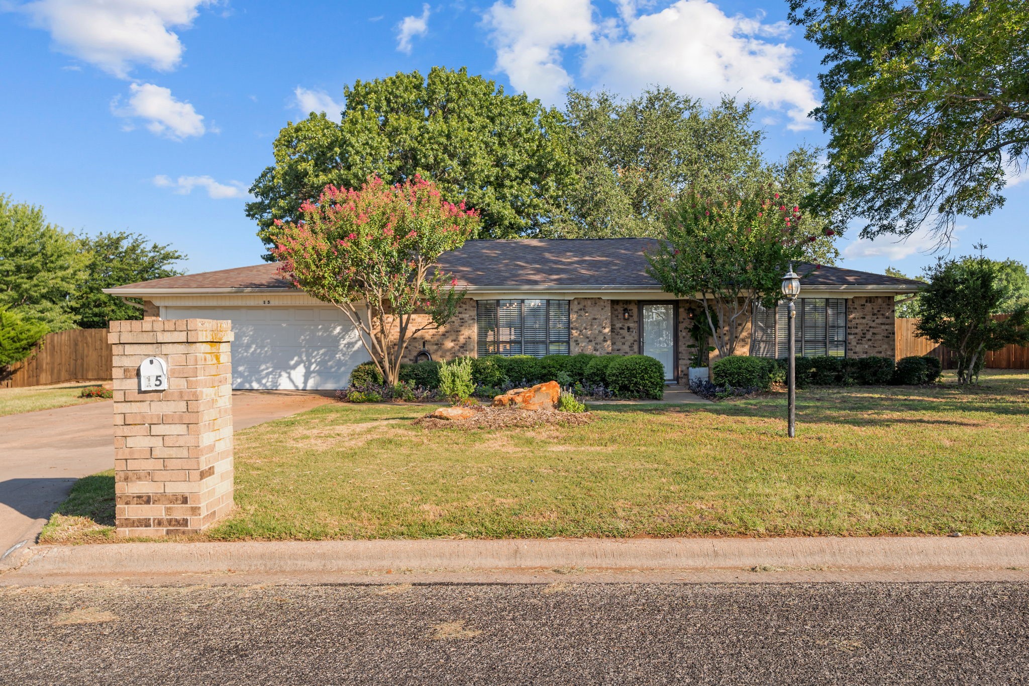 15 Cliff Drive Mineral Wells TX 76067