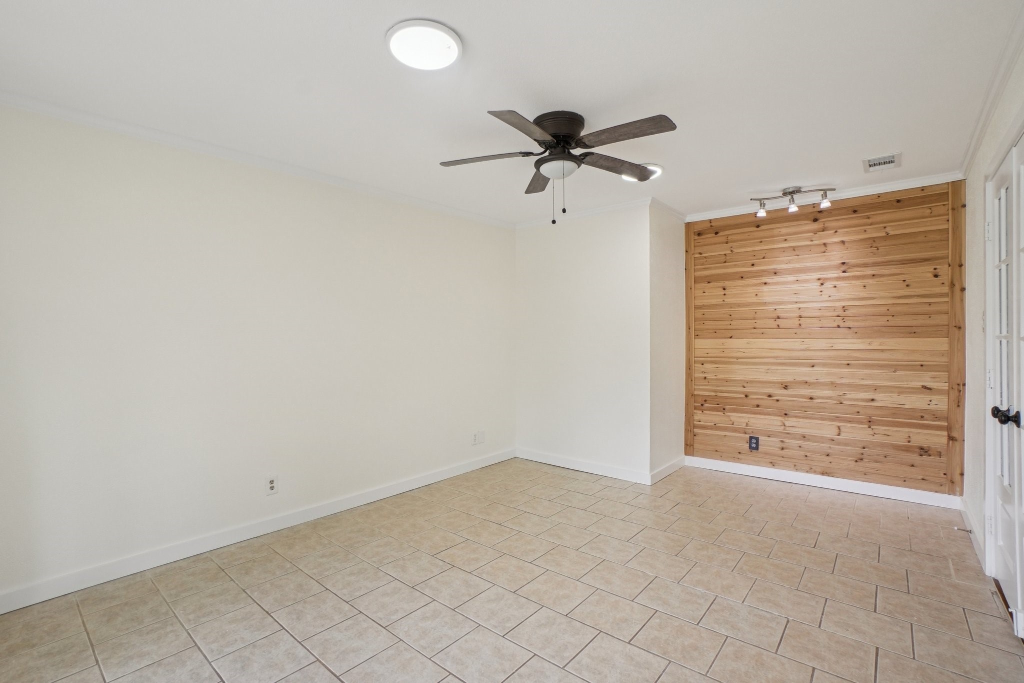 444 Hanbee Street Richardson TX 75080