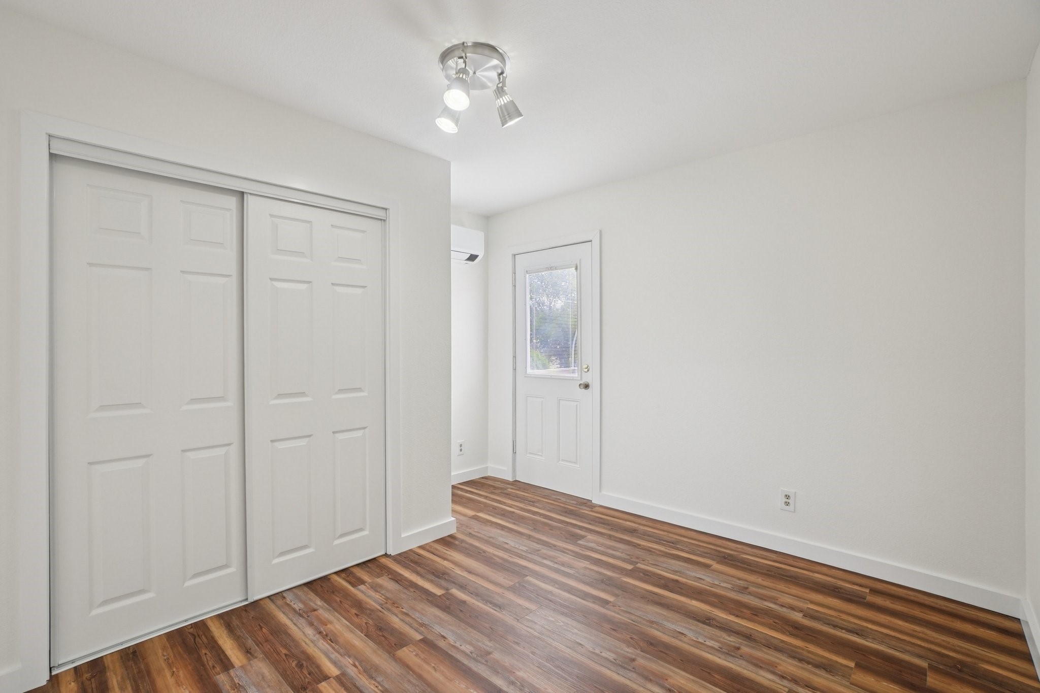 444 Hanbee Street Richardson TX 75080