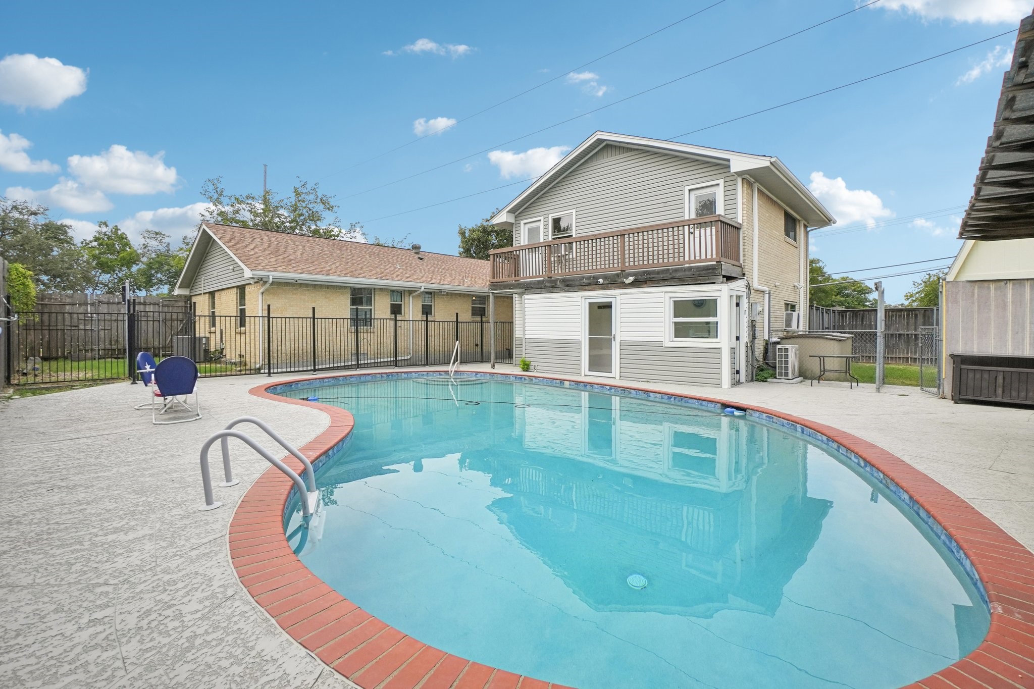 444 Hanbee Street Richardson TX 75080