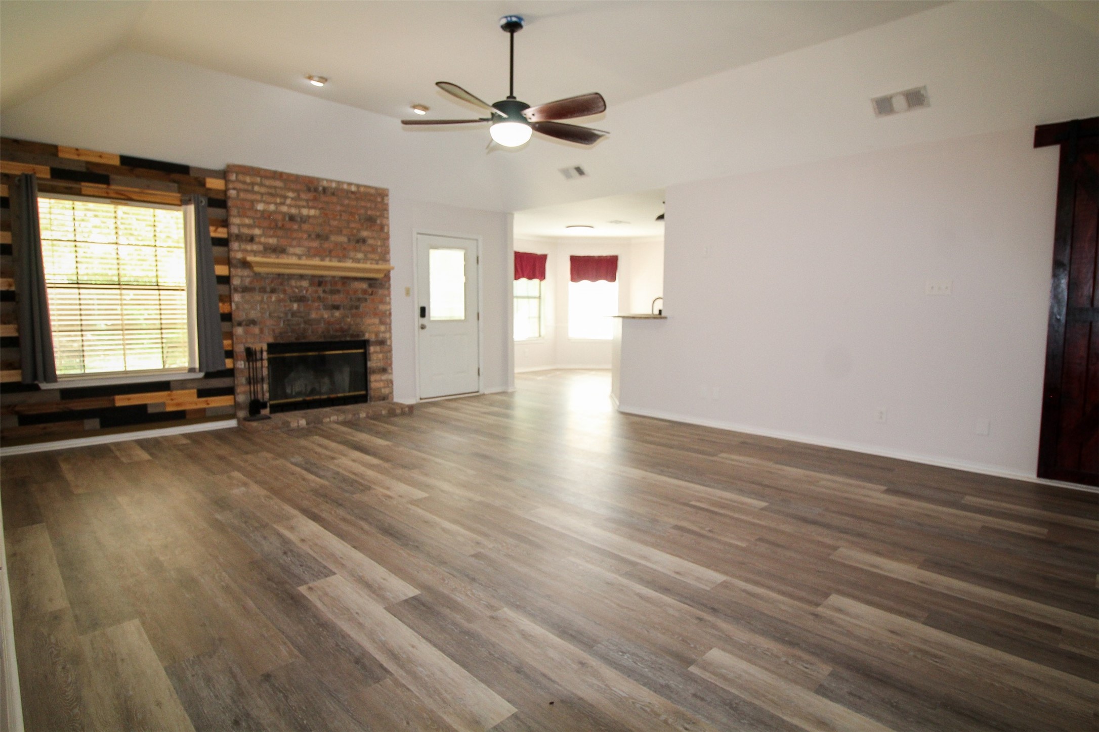 812 Mockingbird Street Bonham TX 75418