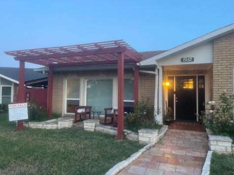1952 Rambling Ridge Lane Carrollton TX 75007