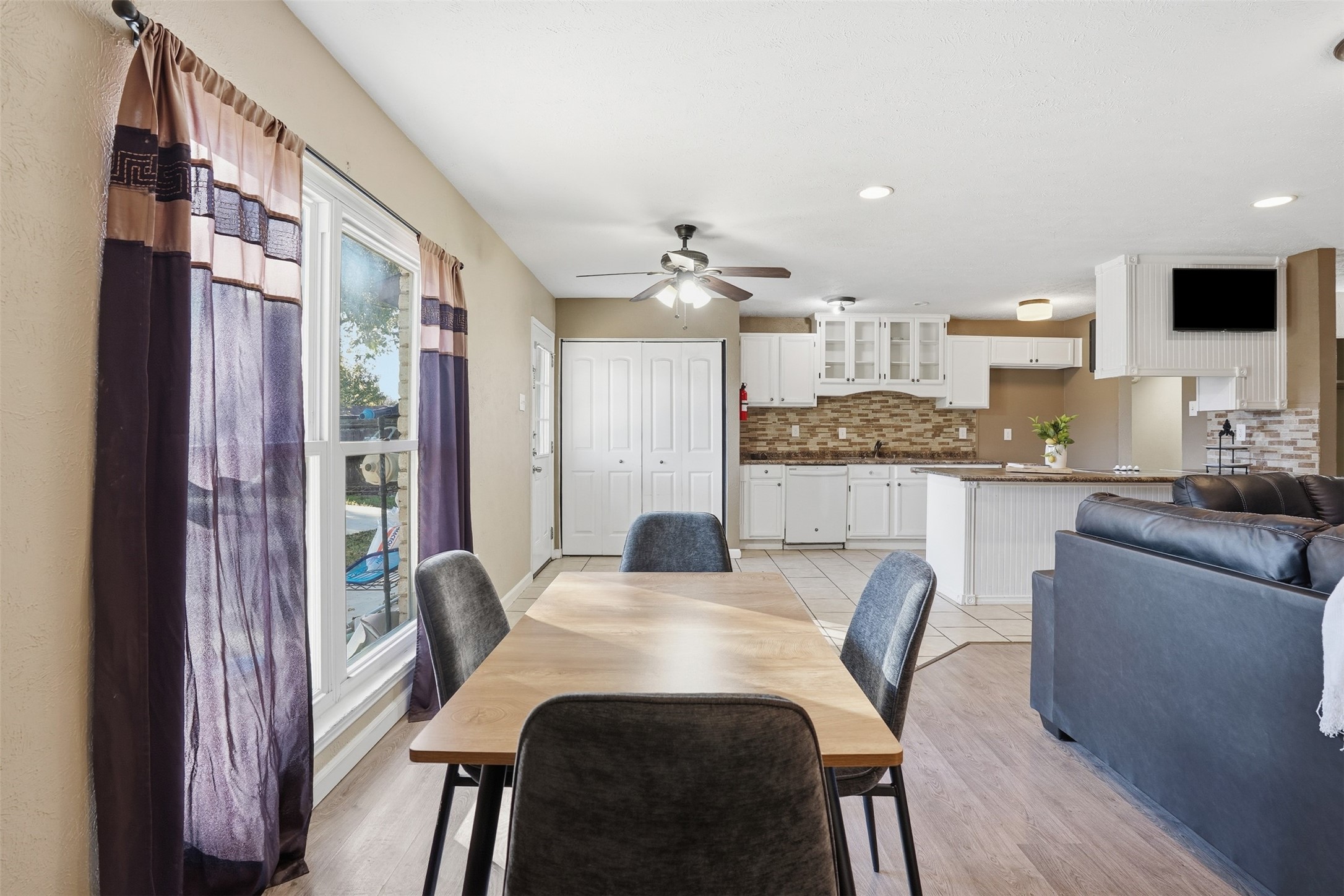 6520 Yarmouth Avenue North Richland Hills TX 76182