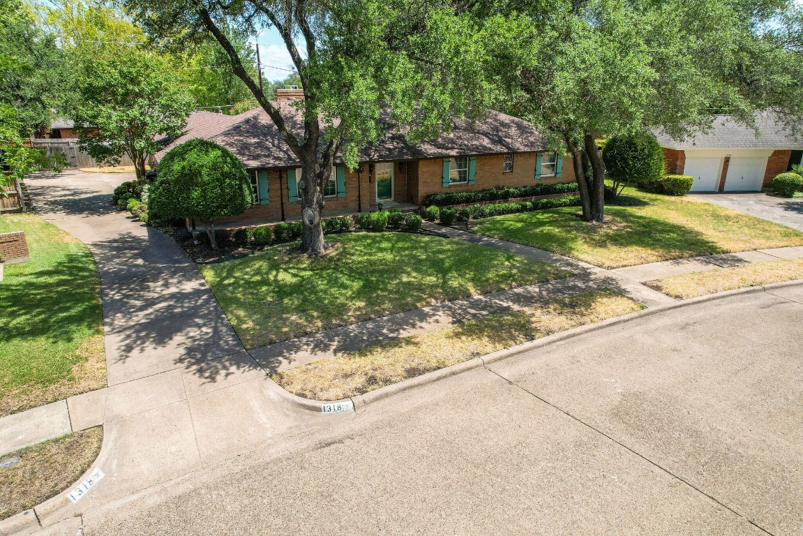 1318 Phoebe Lane Garland TX 75042