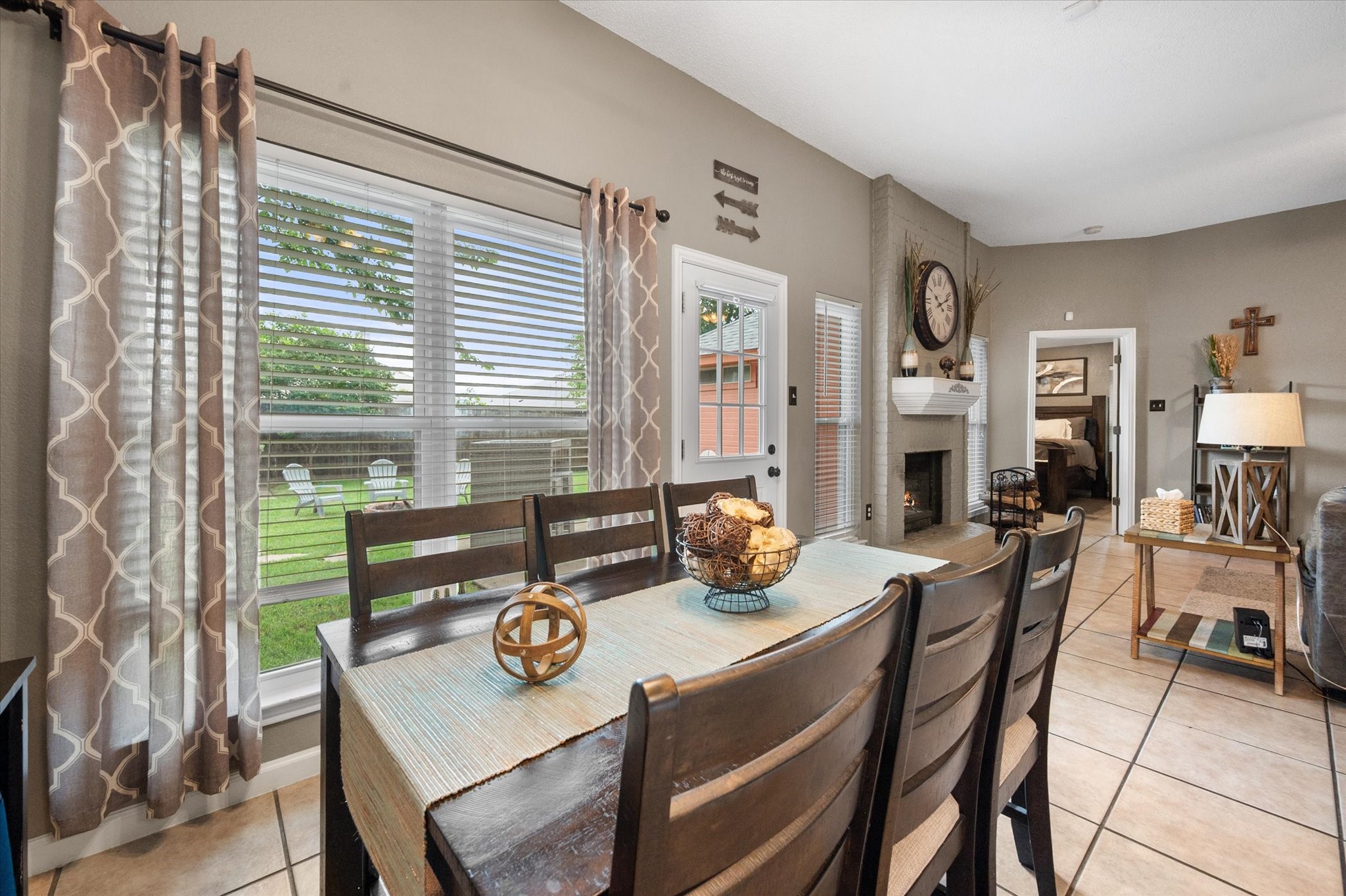728 Saddle Road White Settlement TX 76108