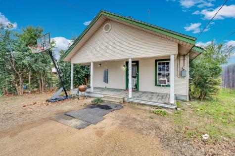 406 W 2nd Street Maypearl TX 76064